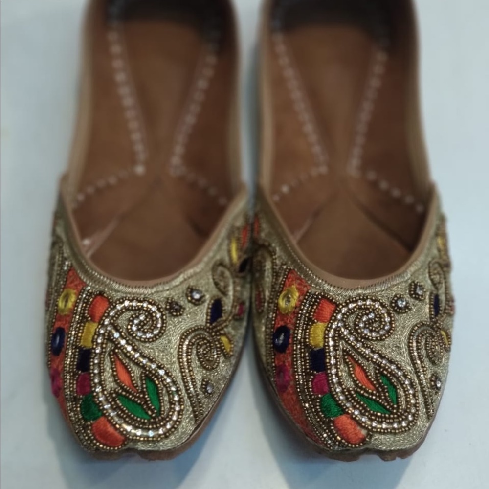 Designer Punjabi Jutti